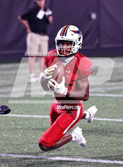 Thumbnail 3 in Providence Day vs. Northwestern (at Bank of America Stadium) photogallery.