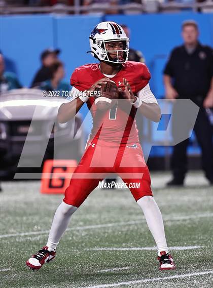 Thumbnail 2 in Providence Day vs. Northwestern (at Bank of America Stadium) photogallery.