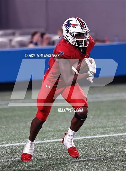 Thumbnail 1 in Providence Day vs. Northwestern (at Bank of America Stadium) photogallery.