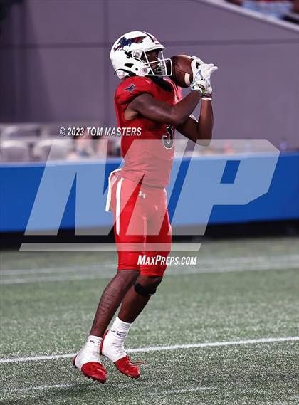 Thumbnail 1 in Providence Day vs. Northwestern (at Bank of America Stadium) photogallery.