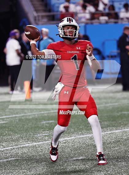 Thumbnail 3 in Providence Day vs. Northwestern (at Bank of America Stadium) photogallery.