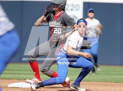 Thumbnail 2 in Parkland vs. Hempfield Area (PIAA 6A Championship) photogallery.