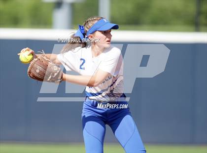 Thumbnail 1 in Parkland vs. Hempfield Area (PIAA 6A Championship) photogallery.