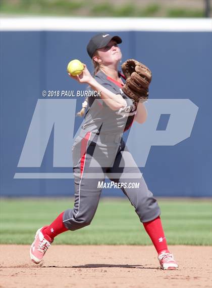 Thumbnail 2 in Parkland vs. Hempfield Area (PIAA 6A Championship) photogallery.