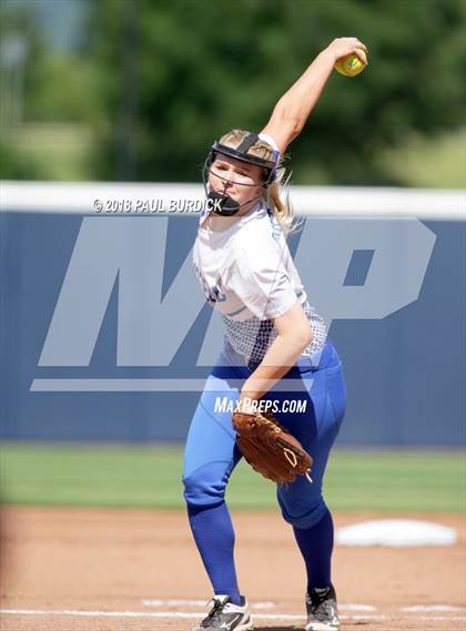 Thumbnail 1 in Parkland vs. Hempfield Area (PIAA 6A Championship) photogallery.