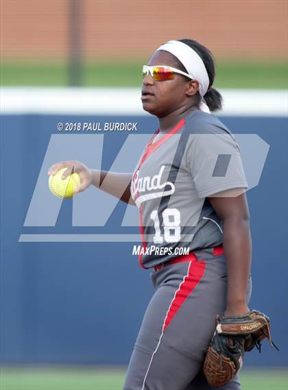 Thumbnail 1 in Parkland vs. Hempfield Area (PIAA 6A Championship) photogallery.