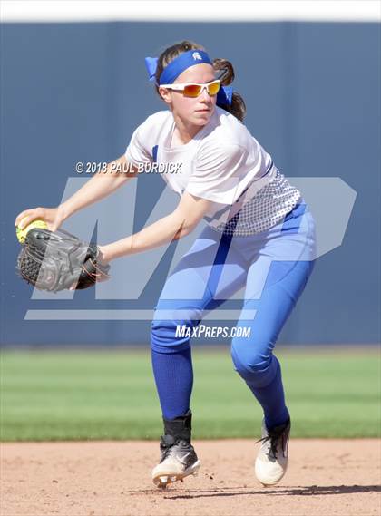 Thumbnail 3 in Parkland vs. Hempfield Area (PIAA 6A Championship) photogallery.