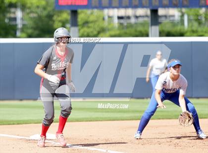 Thumbnail 2 in Parkland vs. Hempfield Area (PIAA 6A Championship) photogallery.