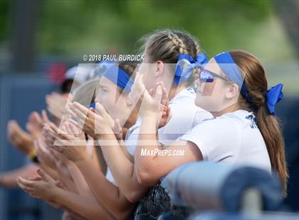 Thumbnail 3 in Parkland vs. Hempfield Area (PIAA 6A Championship) photogallery.