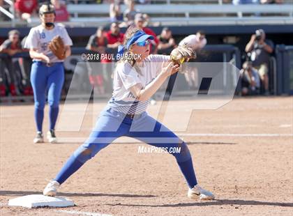 Thumbnail 1 in Parkland vs. Hempfield Area (PIAA 6A Championship) photogallery.