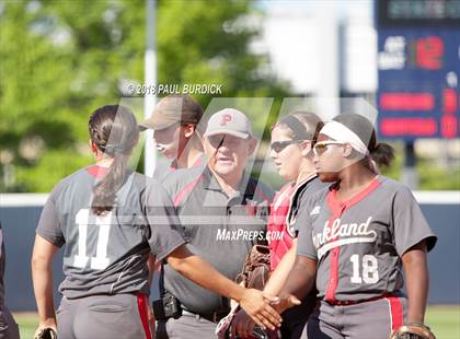 Thumbnail 2 in Parkland vs. Hempfield Area (PIAA 6A Championship) photogallery.