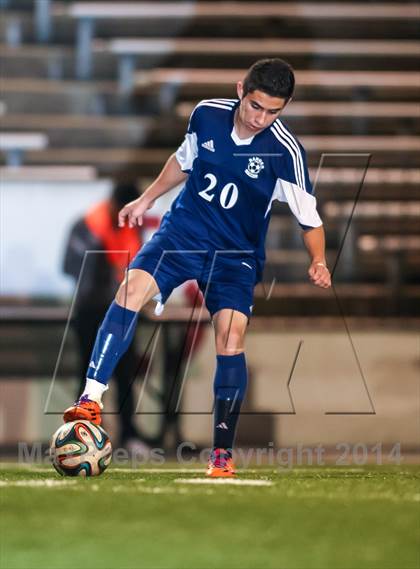 Thumbnail 3 in Alief Elsik vs Baytown Sterling (Pasadena Cup) photogallery.