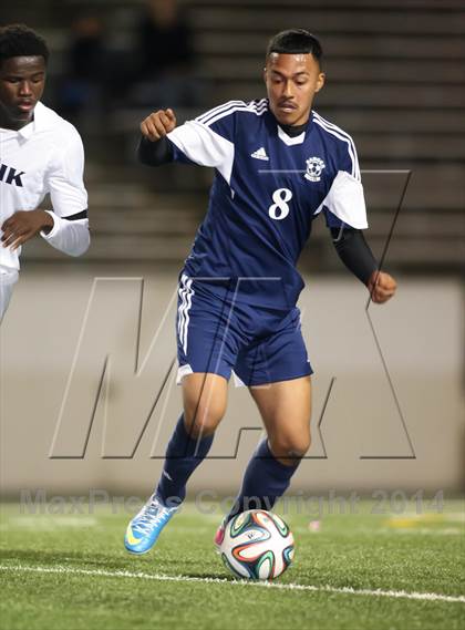 Thumbnail 1 in Alief Elsik vs Baytown Sterling (Pasadena Cup) photogallery.