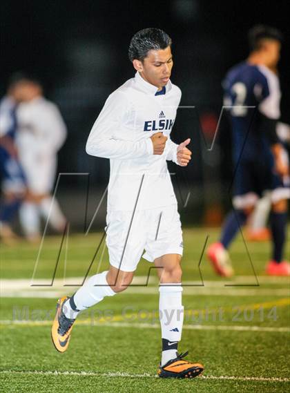 Thumbnail 2 in Alief Elsik vs Baytown Sterling (Pasadena Cup) photogallery.