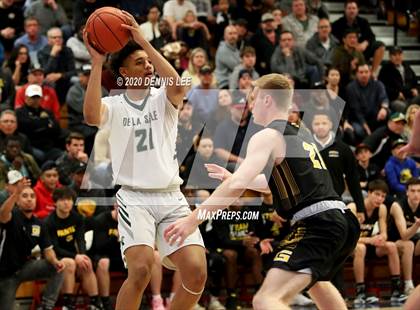Thumbnail 1 in De La Salle vs. Granada (CIF NCS D1 Final) photogallery.