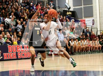 Thumbnail 2 in De La Salle vs. Granada (CIF NCS D1 Final) photogallery.