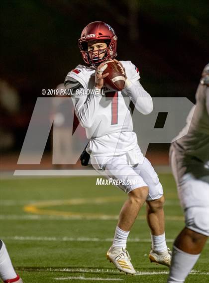 Thumbnail 3 in Kennedy Catholic @ Beamer photogallery.