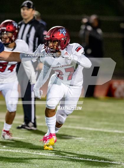 Thumbnail 2 in Kennedy Catholic @ Beamer photogallery.