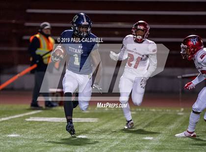 Thumbnail 3 in Kennedy Catholic @ Beamer photogallery.
