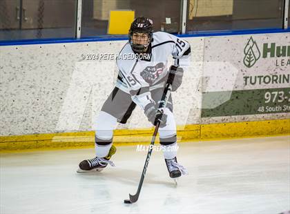 Thumbnail 1 in West Morris Mendham @KJS United (MCSSIHL Halvorsen Cup) photogallery.