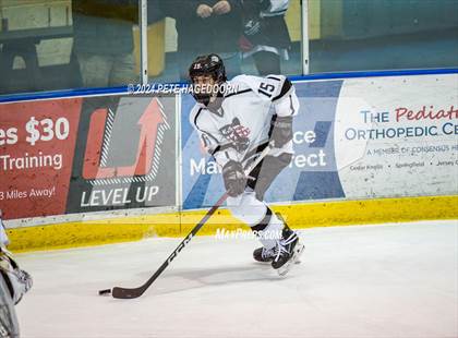 Thumbnail 1 in West Morris Mendham @KJS United (MCSSIHL Halvorsen Cup) photogallery.