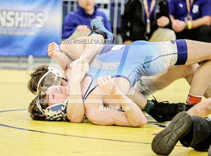 Thumbnail 3 in NYSPHSAA Wrestling Dual Finals Semi-Final (Horseheads vs Farmingdale) photogallery.