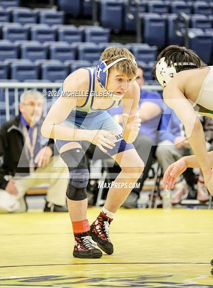 Thumbnail 3 in NYSPHSAA Wrestling Dual Finals Semi-Final (Horseheads vs Farmingdale) photogallery.