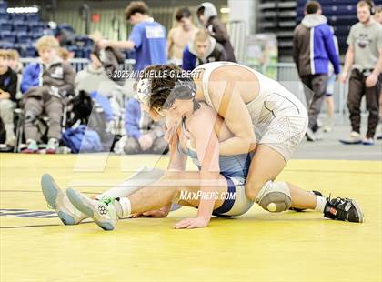Thumbnail 3 in NYSPHSAA Wrestling Dual Finals Semi-Final (Horseheads vs Farmingdale) photogallery.