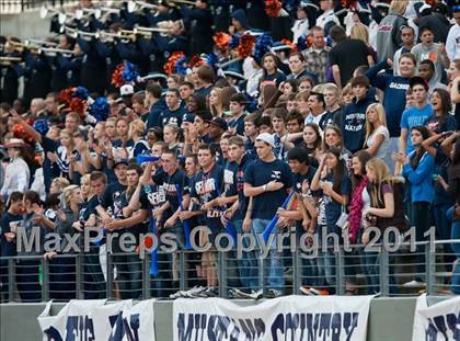 Thumbnail 3 in Sachse vs. Longview (5A Division 2 Region 2 Area) photogallery.