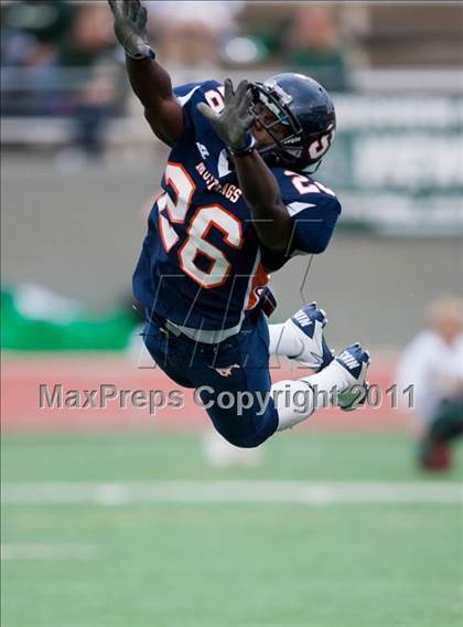 Thumbnail 2 in Sachse vs. Longview (5A Division 2 Region 2 Area) photogallery.