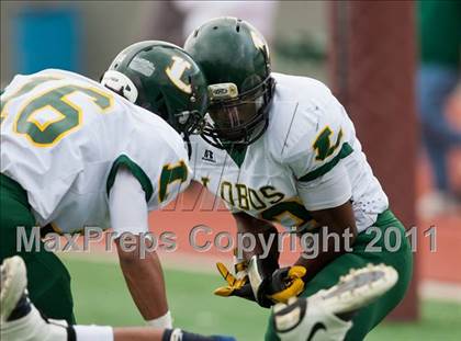 Thumbnail 2 in Sachse vs. Longview (5A Division 2 Region 2 Area) photogallery.