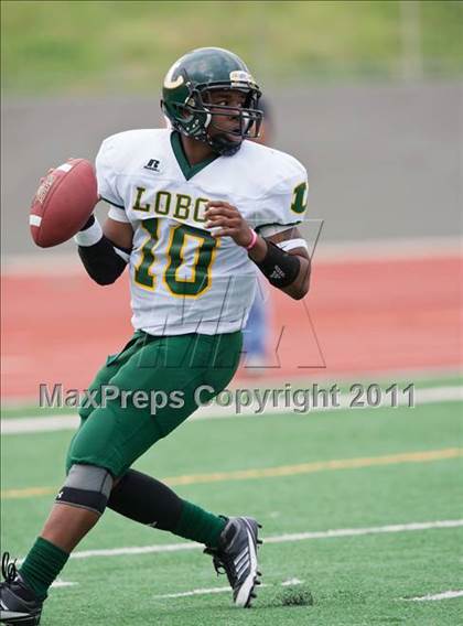 Thumbnail 2 in Sachse vs. Longview (5A Division 2 Region 2 Area) photogallery.