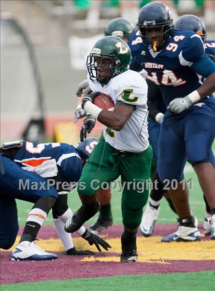 Thumbnail 1 in Sachse vs. Longview (5A Division 2 Region 2 Area) photogallery.