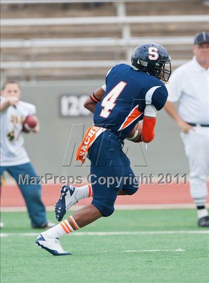 Thumbnail 2 in Sachse vs. Longview (5A Division 2 Region 2 Area) photogallery.