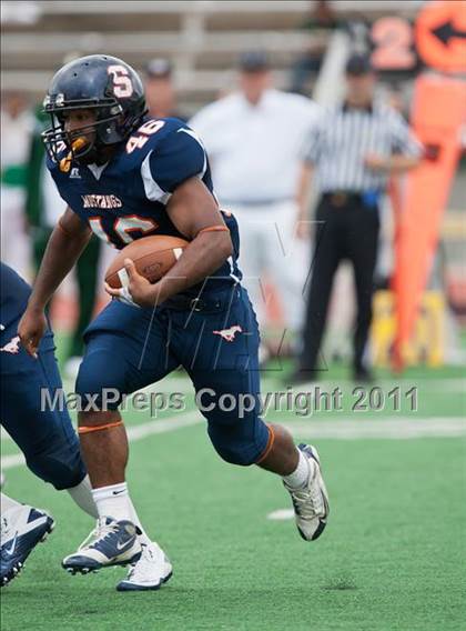 Thumbnail 3 in Sachse vs. Longview (5A Division 2 Region 2 Area) photogallery.