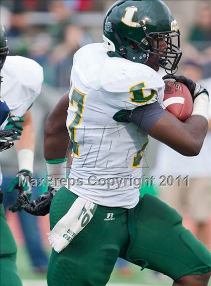 Thumbnail 1 in Sachse vs. Longview (5A Division 2 Region 2 Area) photogallery.