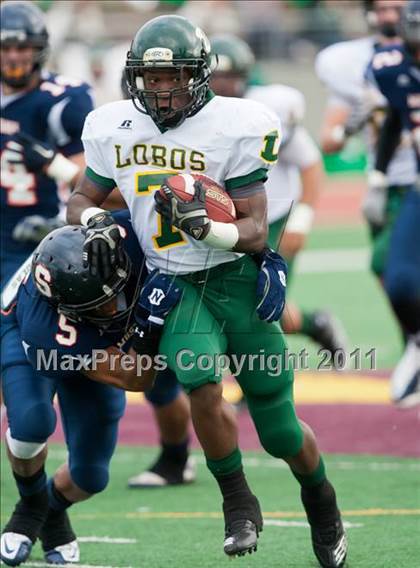 Thumbnail 2 in Sachse vs. Longview (5A Division 2 Region 2 Area) photogallery.
