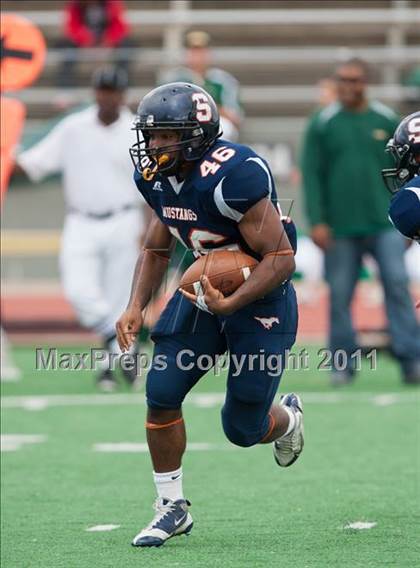 Thumbnail 1 in Sachse vs. Longview (5A Division 2 Region 2 Area) photogallery.