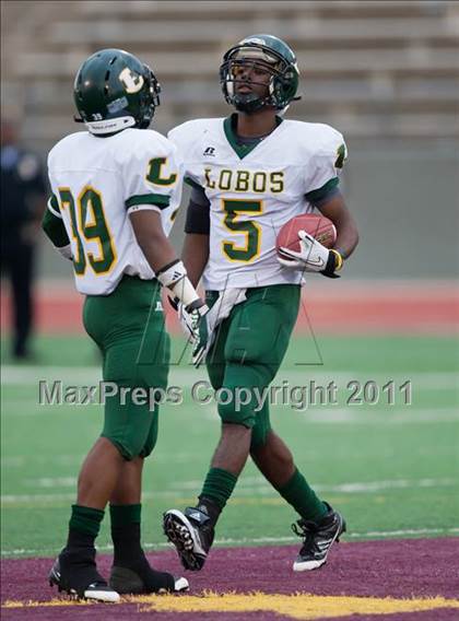 Thumbnail 2 in Sachse vs. Longview (5A Division 2 Region 2 Area) photogallery.