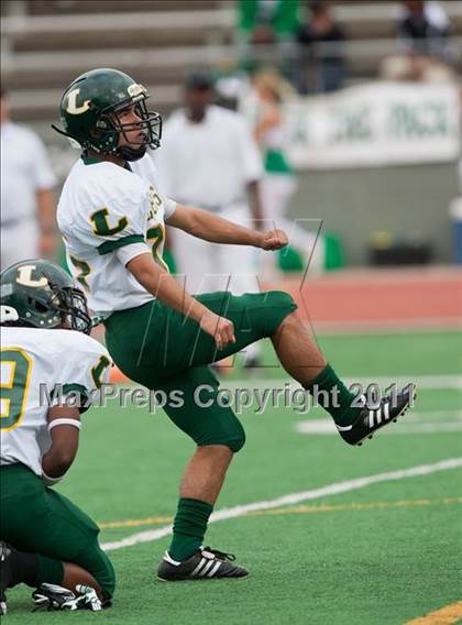 Thumbnail 2 in Sachse vs. Longview (5A Division 2 Region 2 Area) photogallery.