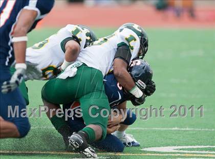 Thumbnail 3 in Sachse vs. Longview (5A Division 2 Region 2 Area) photogallery.