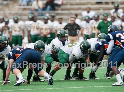 Thumbnail 1 in Sachse vs. Longview (5A Division 2 Region 2 Area) photogallery.