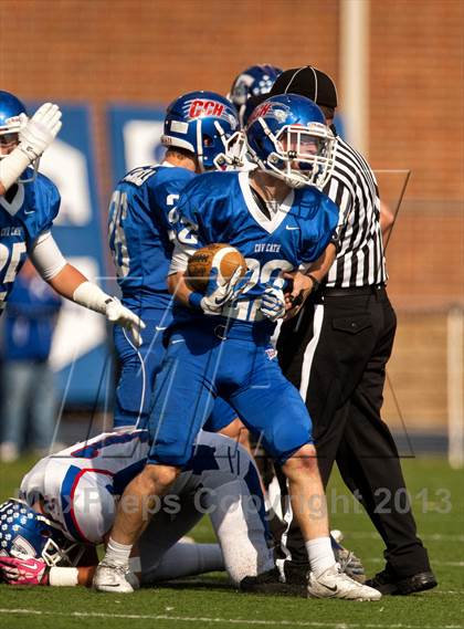 Thumbnail 2 in Conner @ Covington Catholic photogallery.