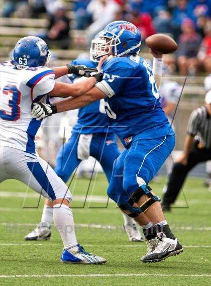 Thumbnail 2 in Conner @ Covington Catholic photogallery.