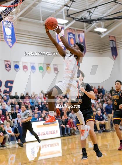 Thumbnail 1 in O'Dea @ Eastside Catholic photogallery.