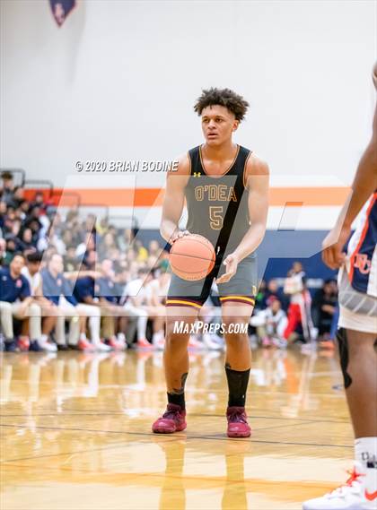 Thumbnail 2 in O'Dea @ Eastside Catholic photogallery.