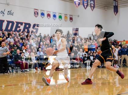 Thumbnail 1 in O'Dea @ Eastside Catholic photogallery.