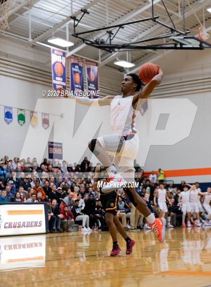 Thumbnail 3 in O'Dea @ Eastside Catholic photogallery.
