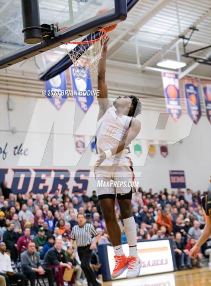 Thumbnail 3 in O'Dea @ Eastside Catholic photogallery.