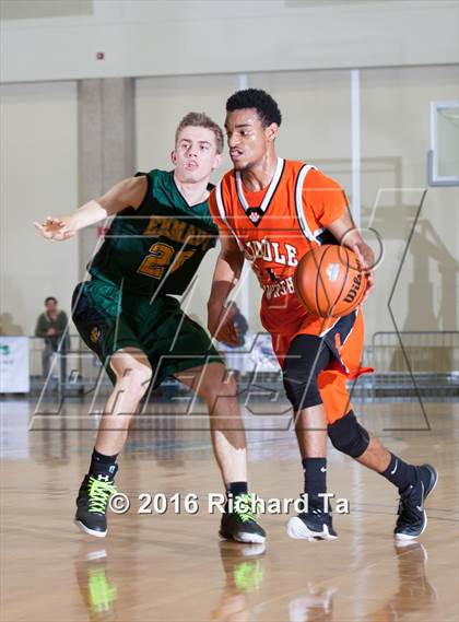 Thumbnail 2 in Emmaus vs Middle Township (Boardwalk Basketball Classic) photogallery.